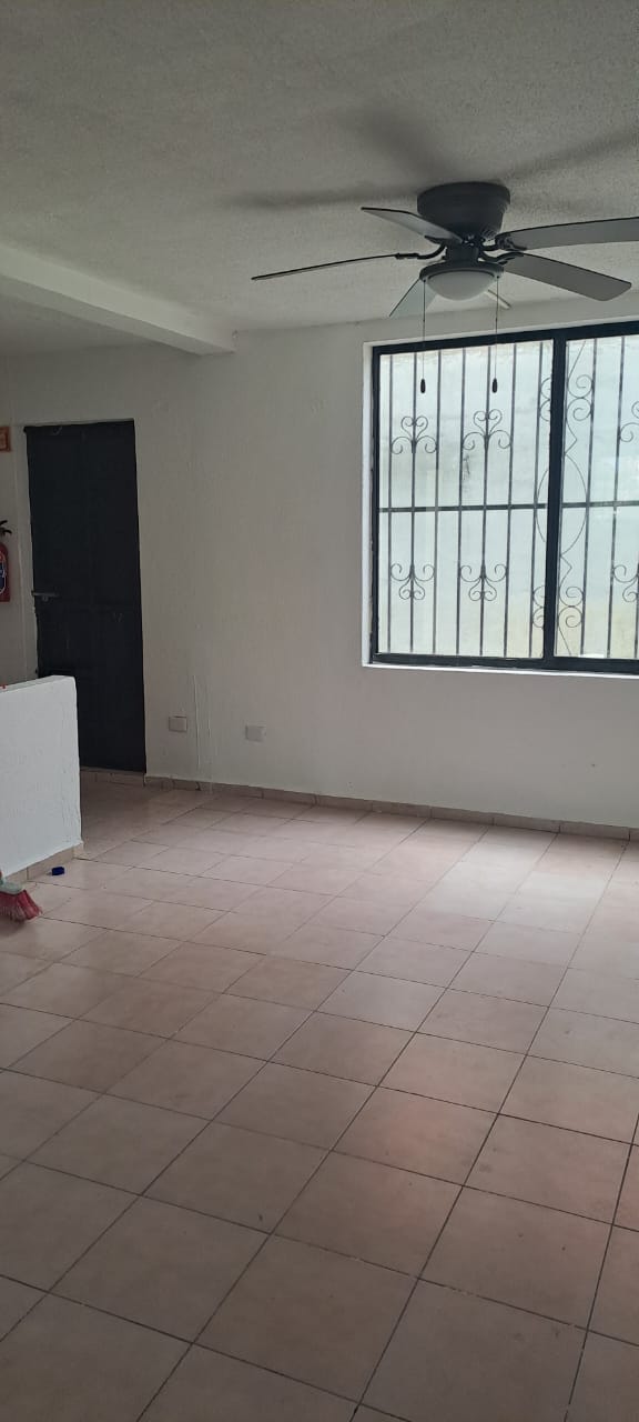 Casa en renta para negocio u oficina AV NICHUPTE  - Imagen 12