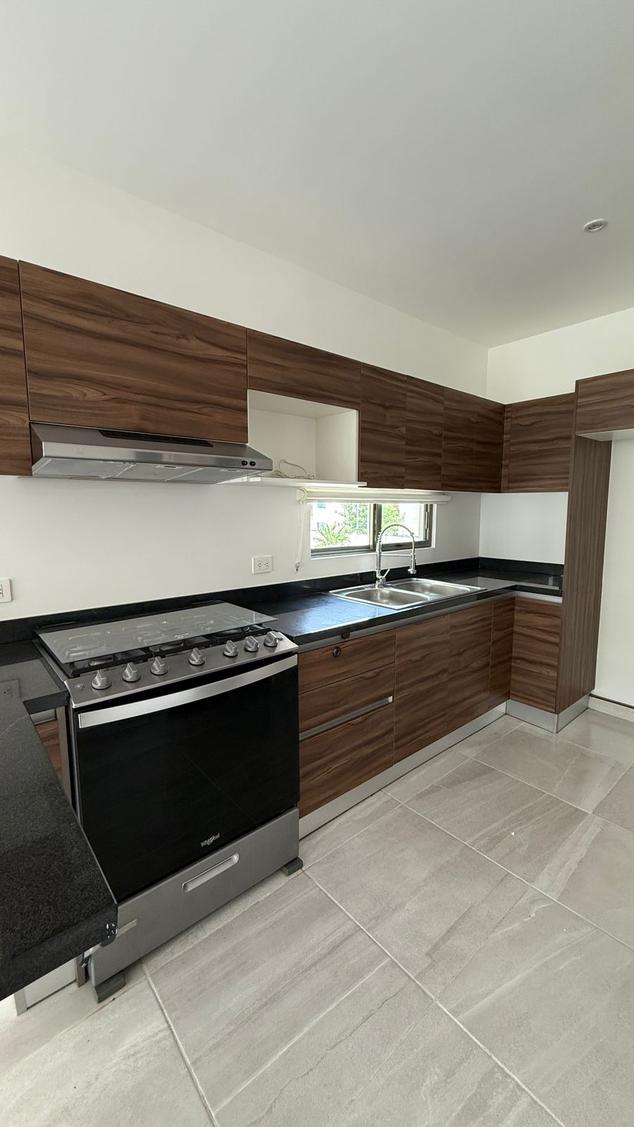 DEPARTAMENTO EN VENTA EN AVENIDA HUAYACAN CANCUN - Imagen 5