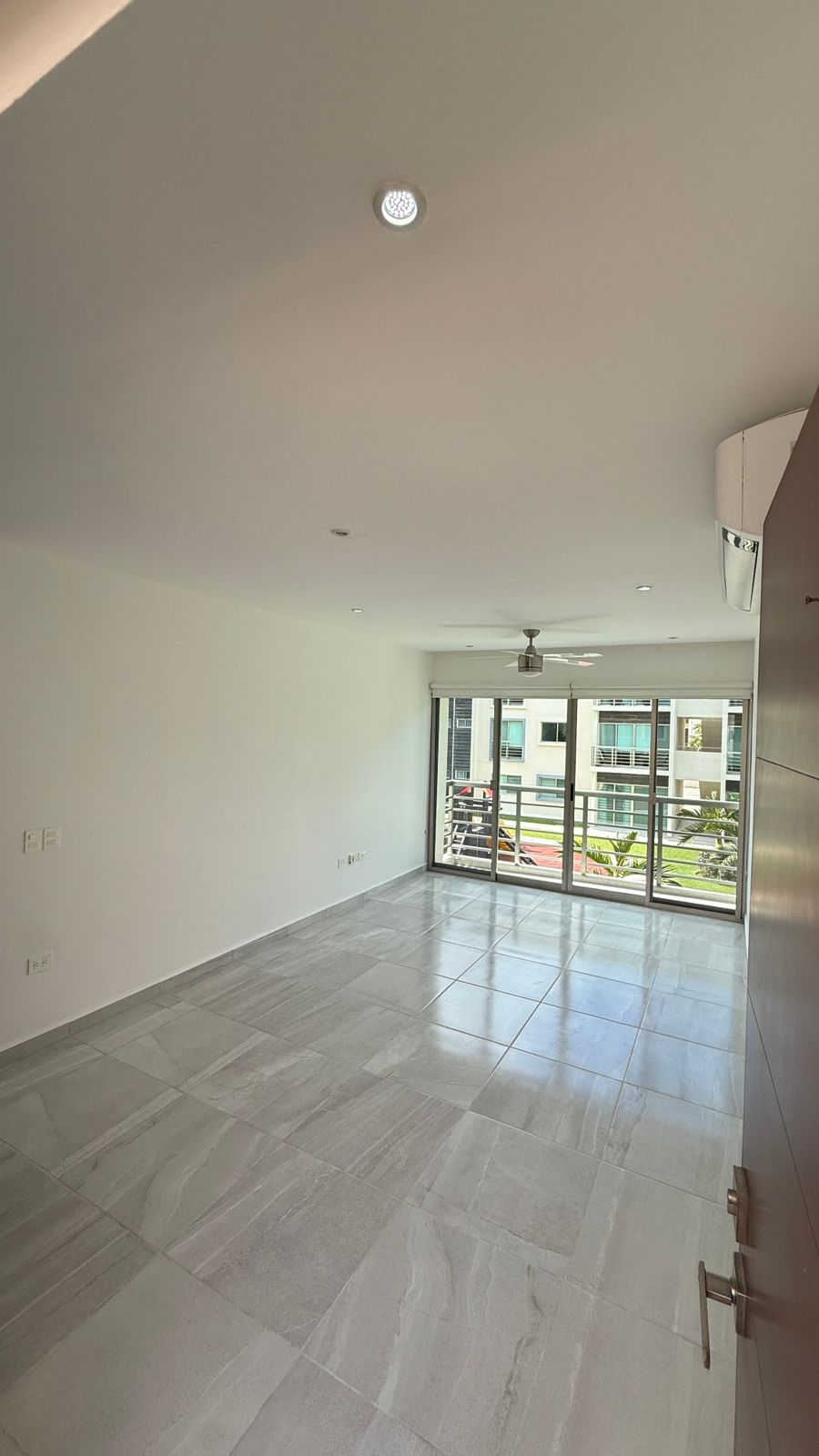 DEPARTAMENTO EN VENTA EN AVENIDA HUAYACAN CANCUN - Imagen 12