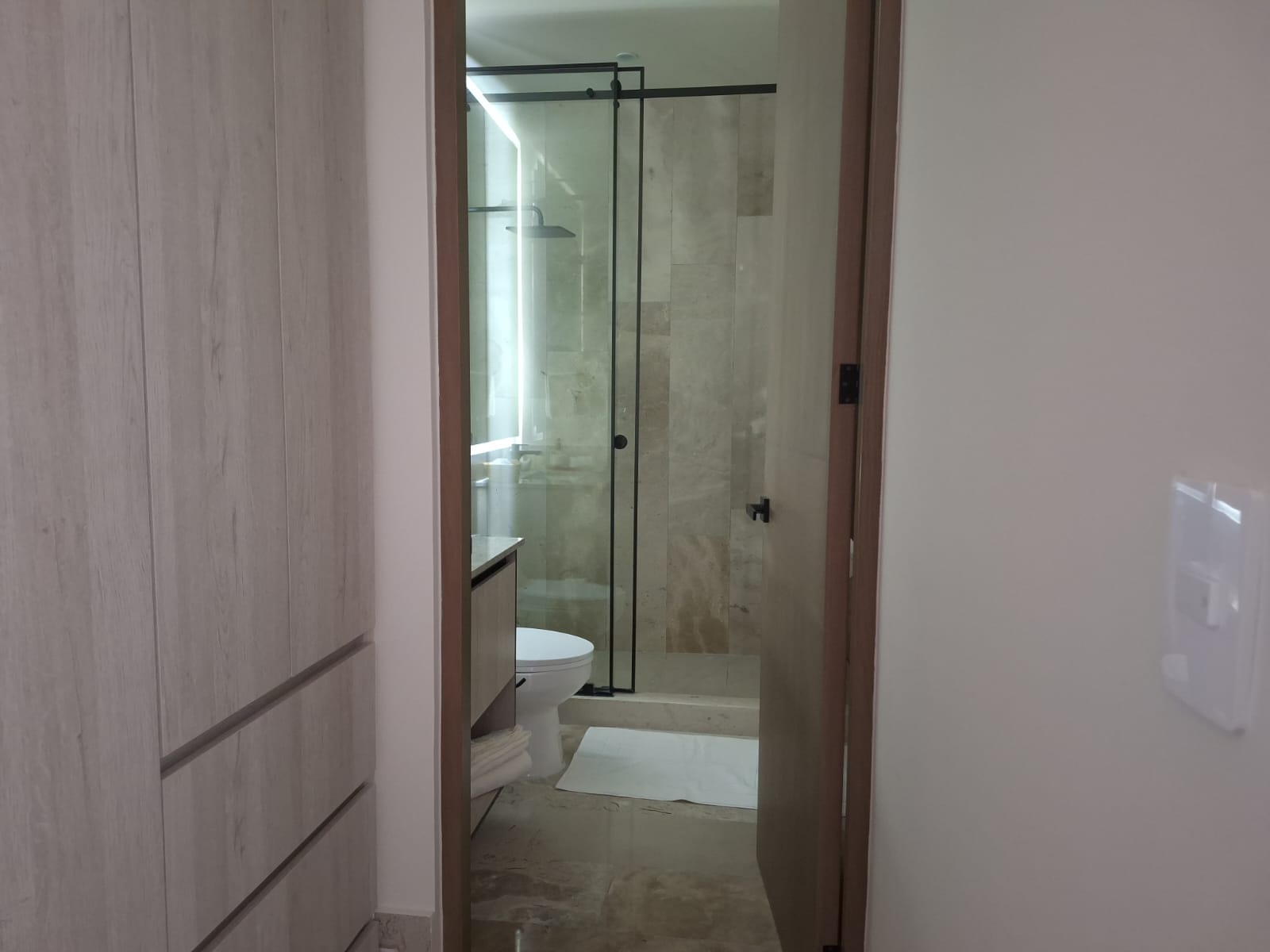 DEPARTAMENTO NUEVO EN VENTA FRENTE AL MAR EN PUERTO MORELOS - Imagen 11