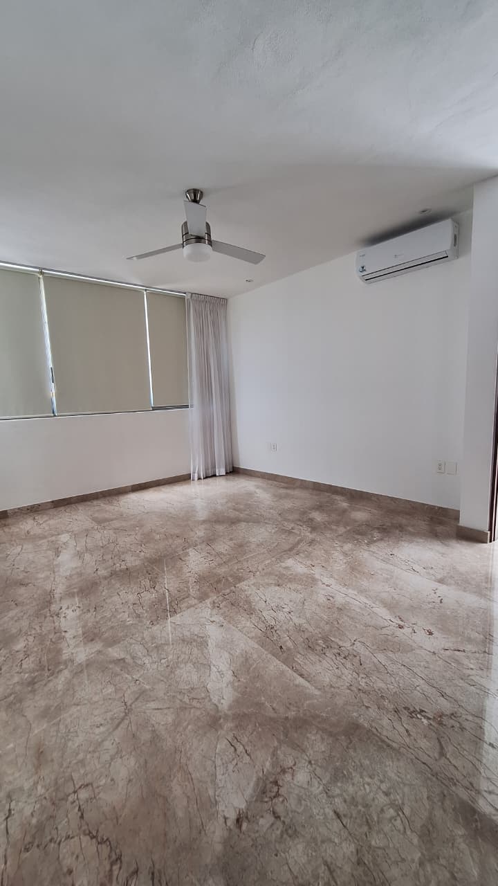 CASA EN RENTA O VENTA RESIDENCIAL ISLA DORADA CANCUN ZONA HOTELERA - Imagen 10